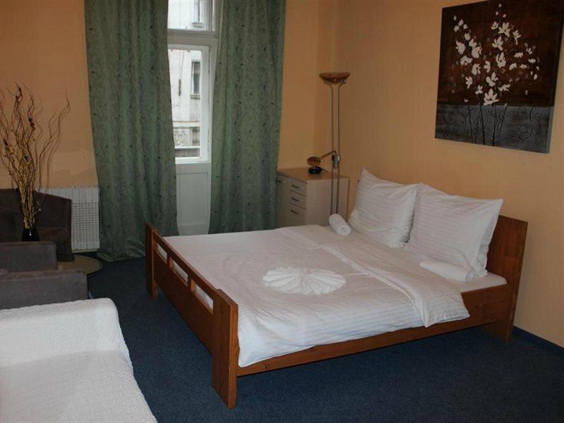 Club Hotel Praha Extérieur photo