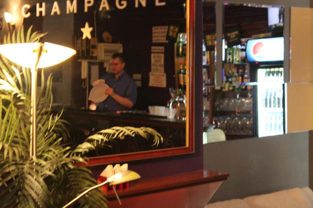 Club Hotel Praha Chambre photo