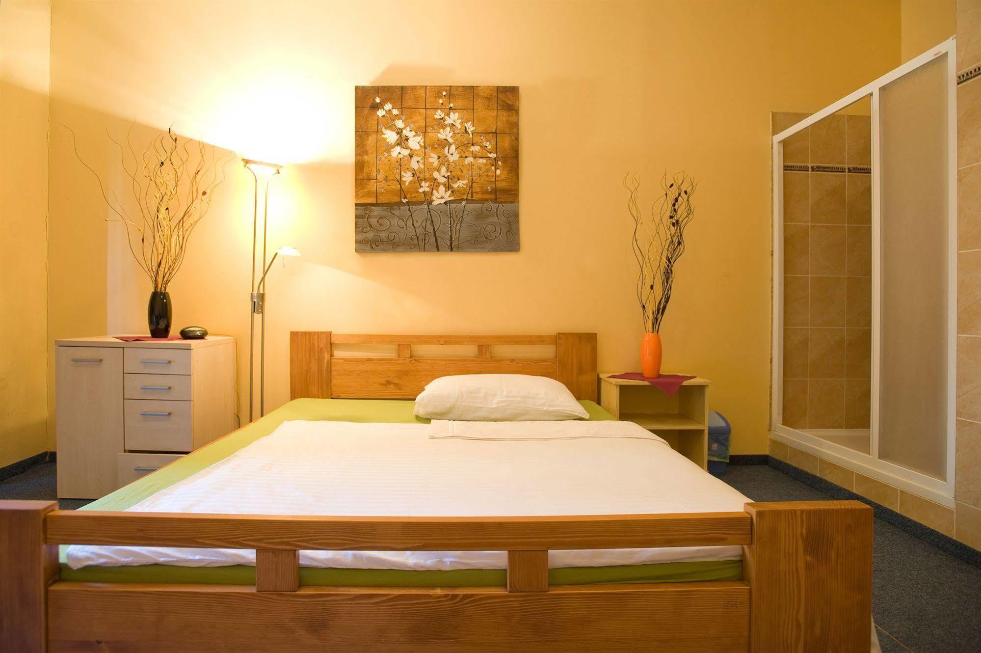 Club Hotel Praha Extérieur photo