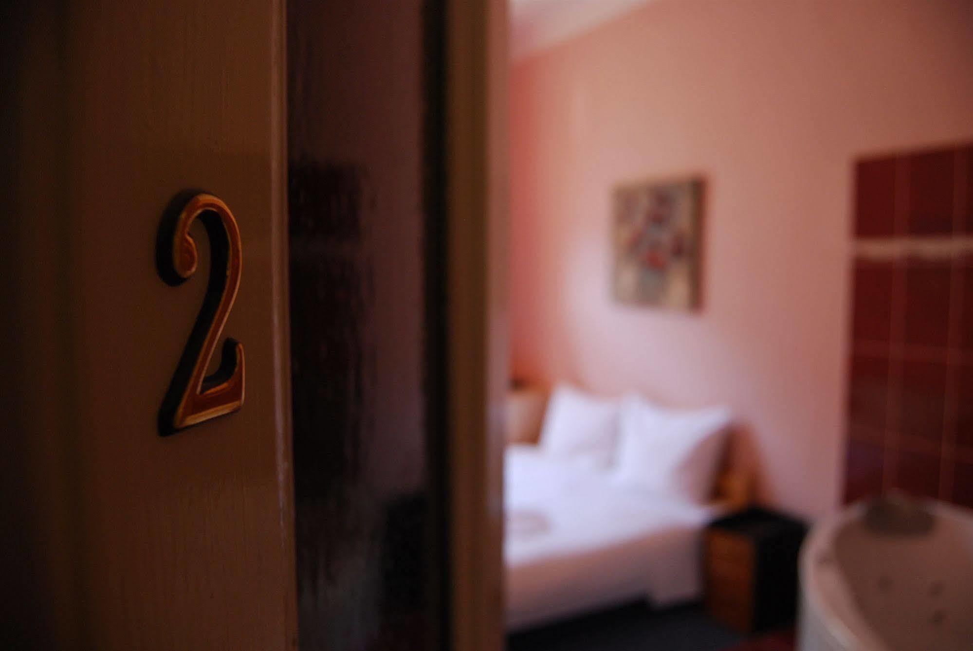 Club Hotel Praha Extérieur photo